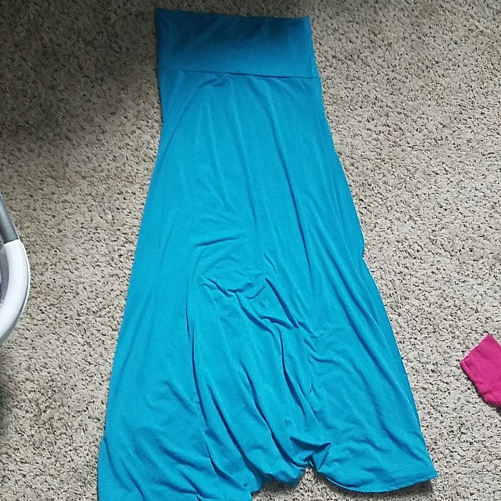 《LULAROE MAXI SKIRT》